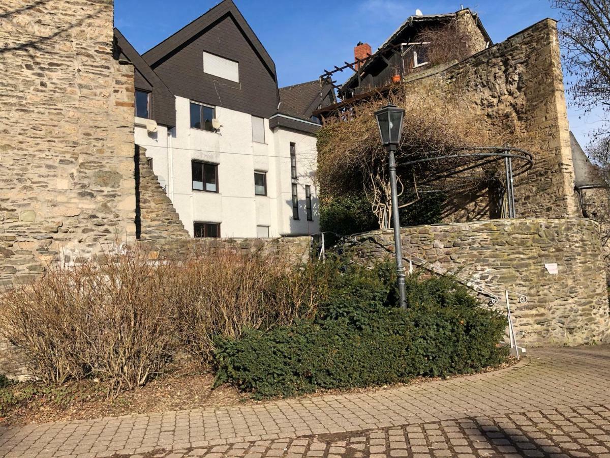 Ferienwohnung "Am Ochsentor" Andernach Exterior photo